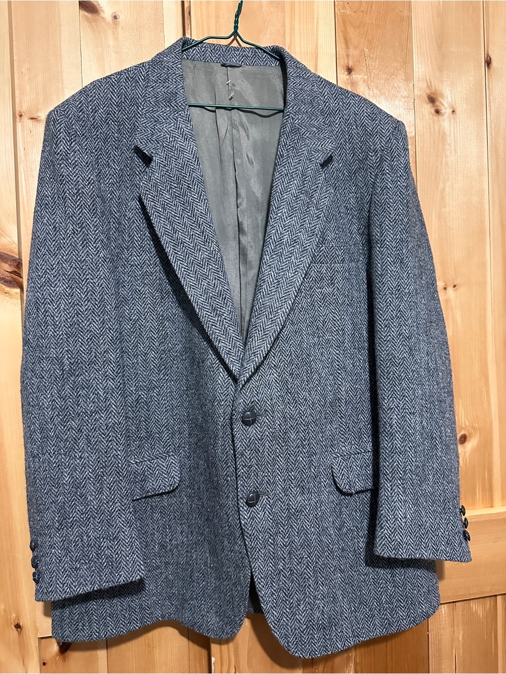 Classic Men's Gray Herringbone Wool Blazer